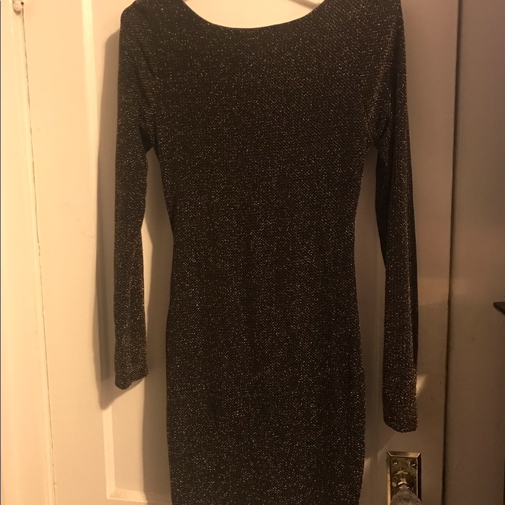 Forever 21 thigh length dress with open scoop back